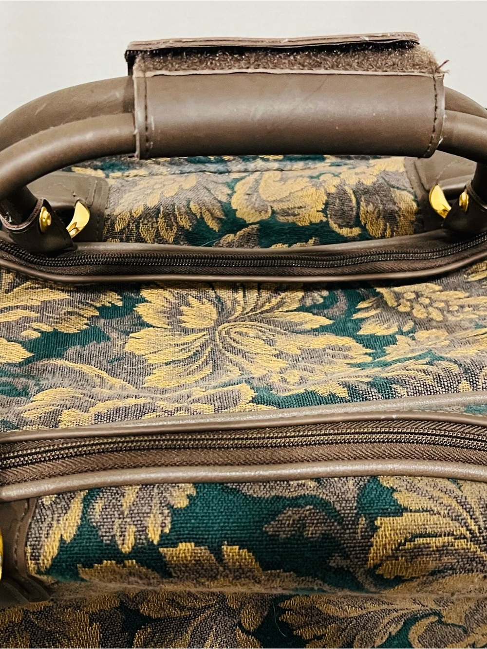 Vintage Protocol Floral Jacquard Travel Tote - Picture 6 of 10